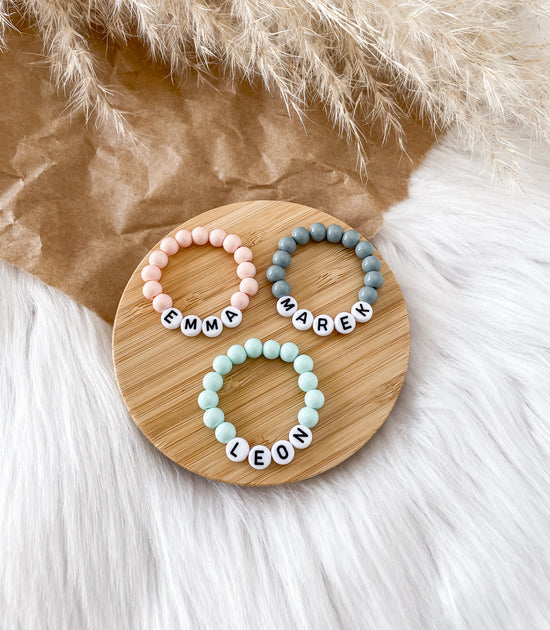 Perlenarmband mit Name