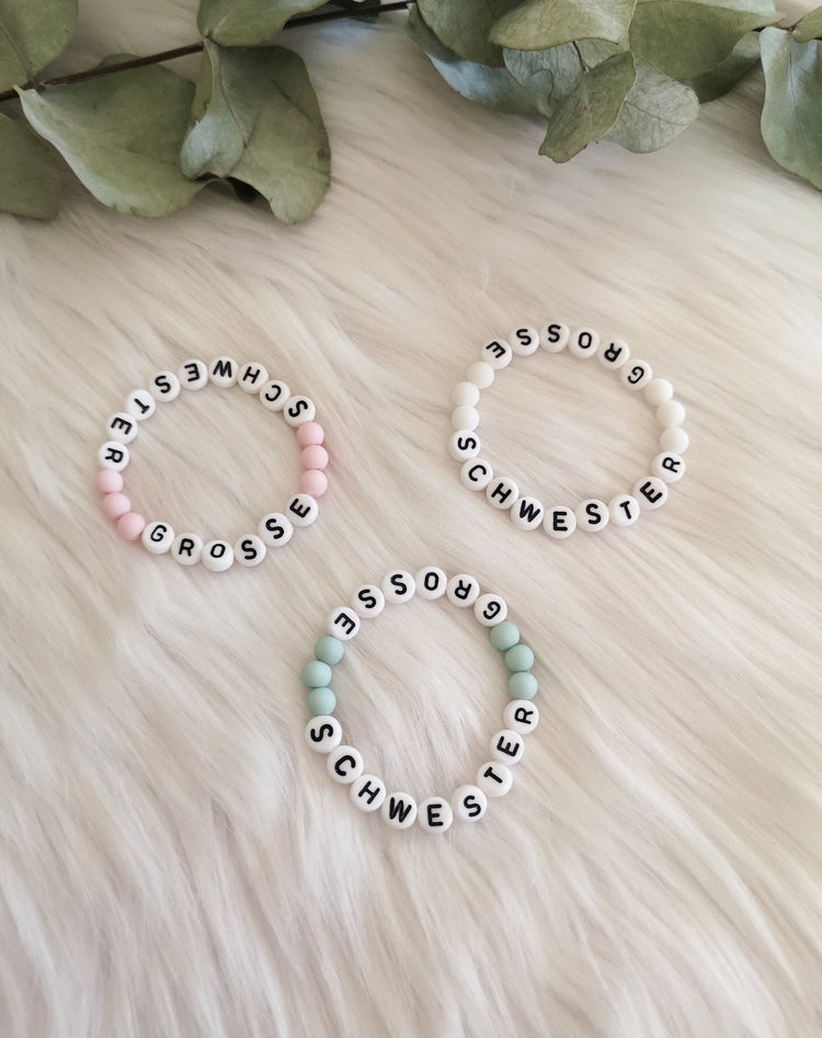 Schwester Geburt Geschwister Einschulung Baby Taufe Babyarmband Babyparty Geburtskettchen Namensarmband Mädchen Junge Patentante Name